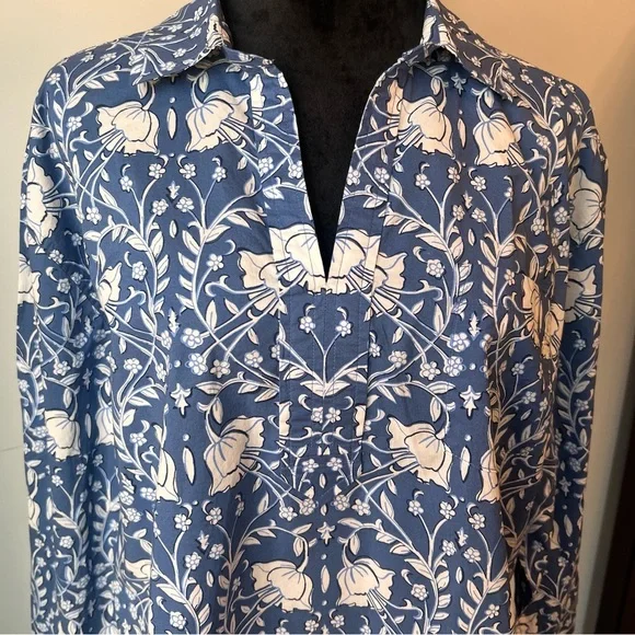 NWOT Talbots Blue and White Floral Blouse - Picture 2 of 8
